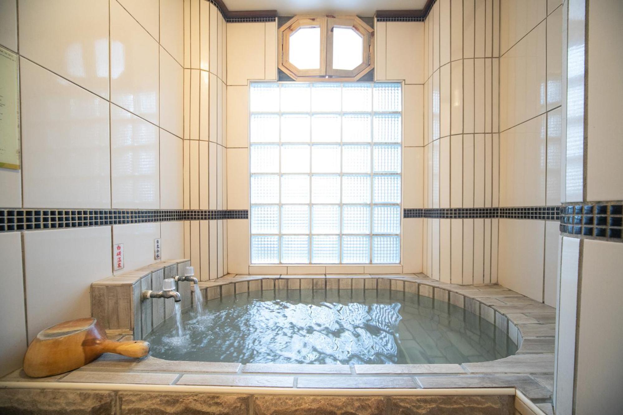 Phoenix Pavilion Hot Spring Hotel Taipei Esterno foto