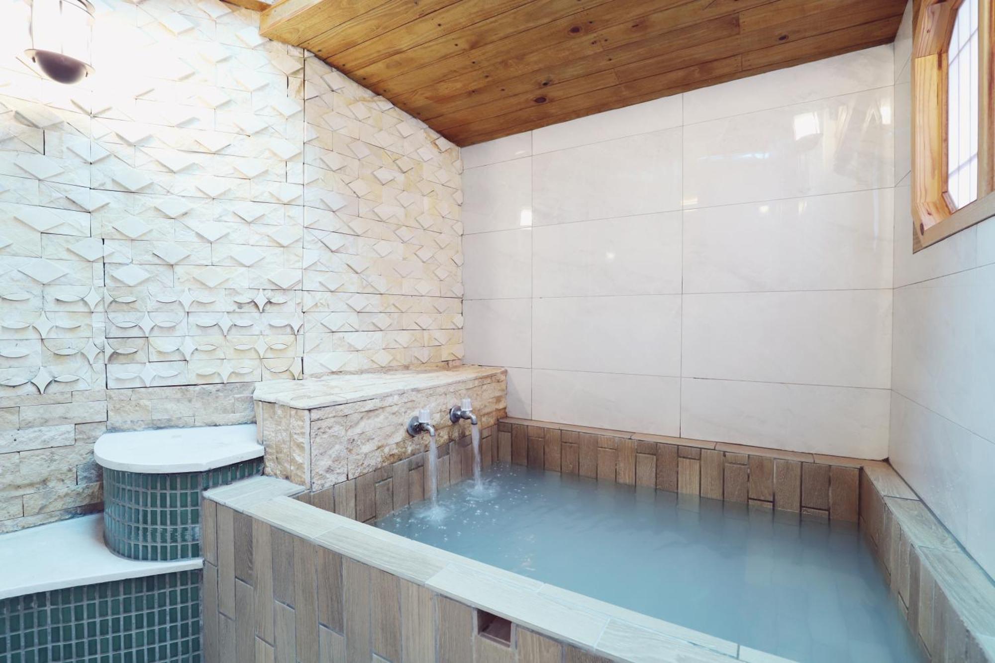 Phoenix Pavilion Hot Spring Hotel Taipei Esterno foto