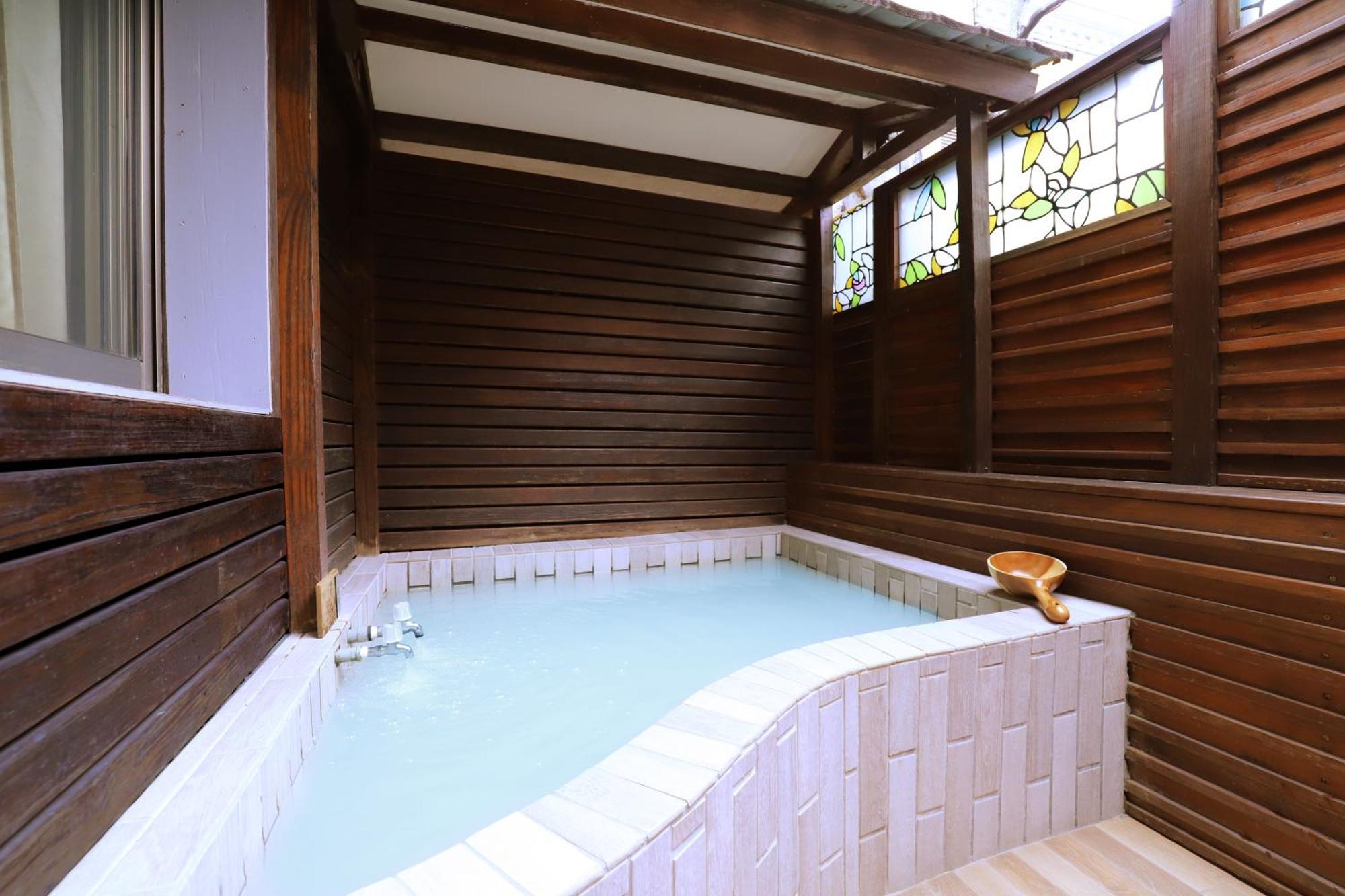 Phoenix Pavilion Hot Spring Hotel Taipei Esterno foto