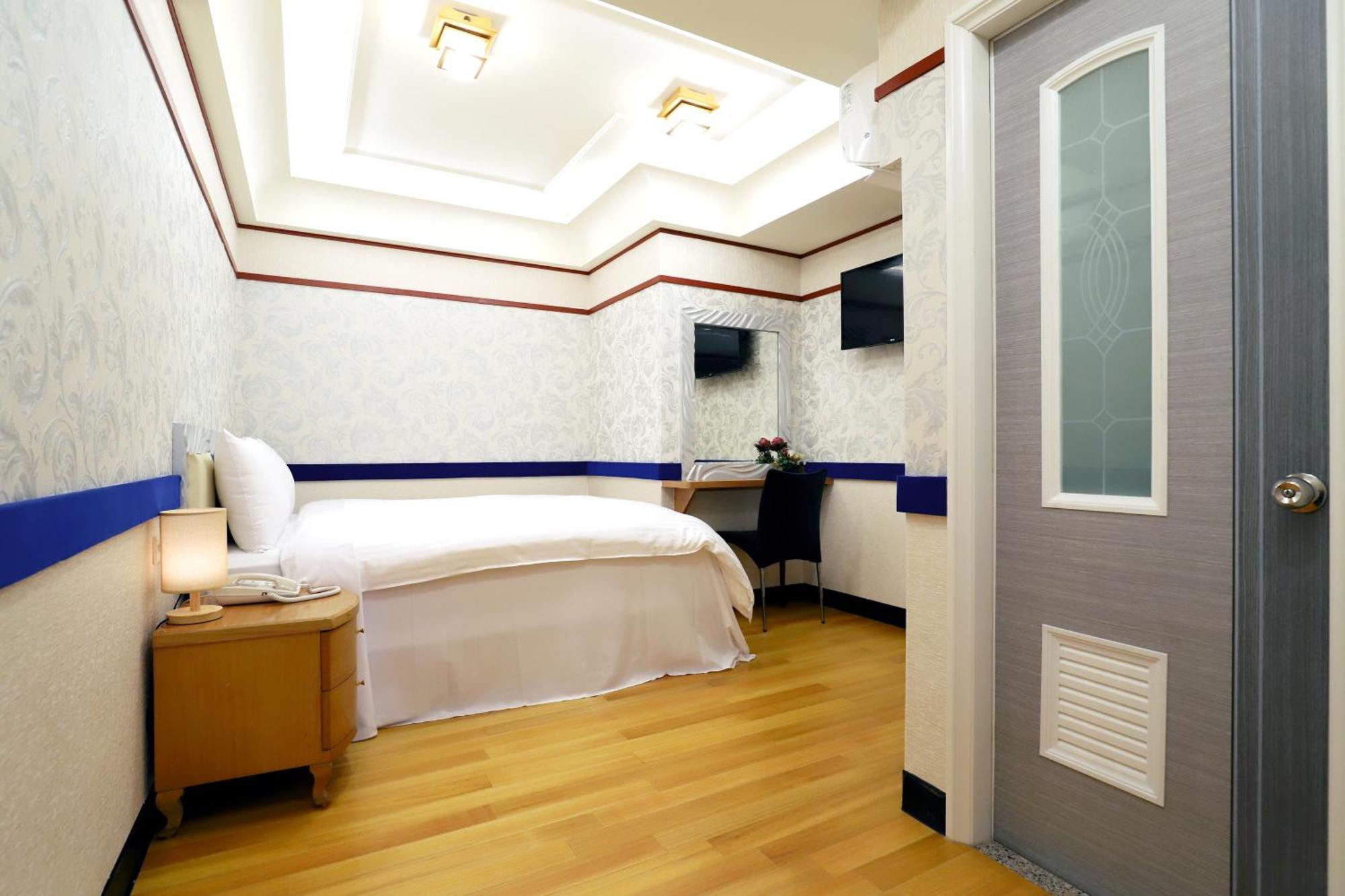 Phoenix Pavilion Hot Spring Hotel Taipei Esterno foto