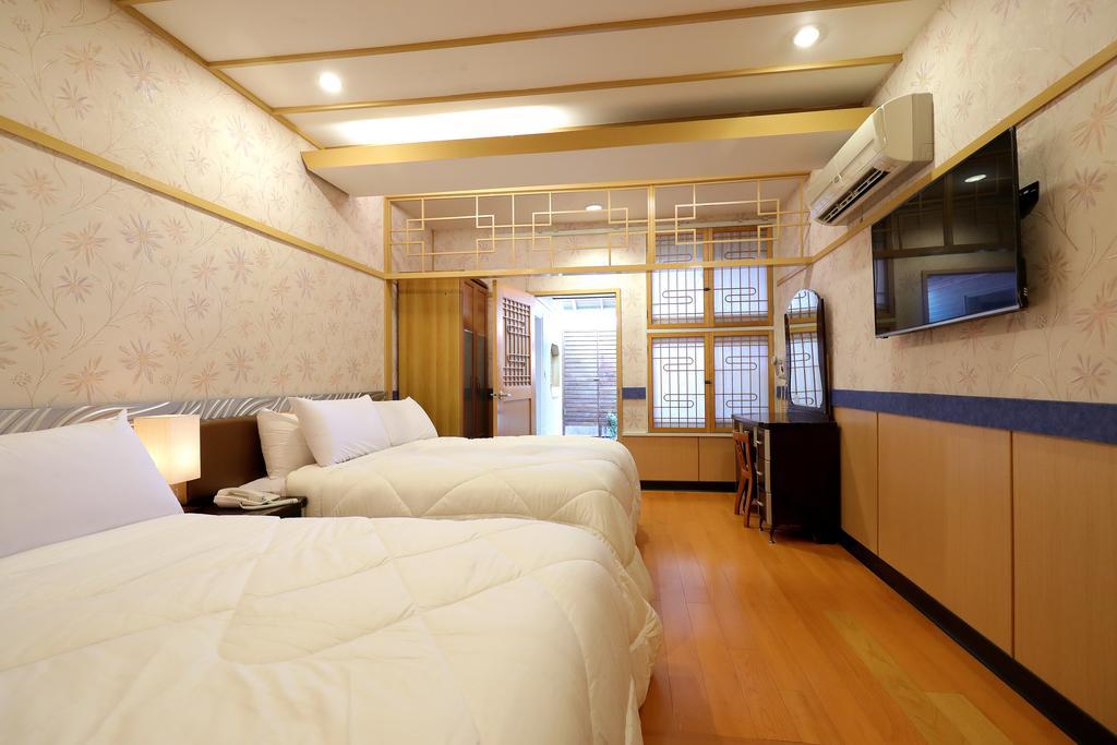 Phoenix Pavilion Hot Spring Hotel Taipei Esterno foto