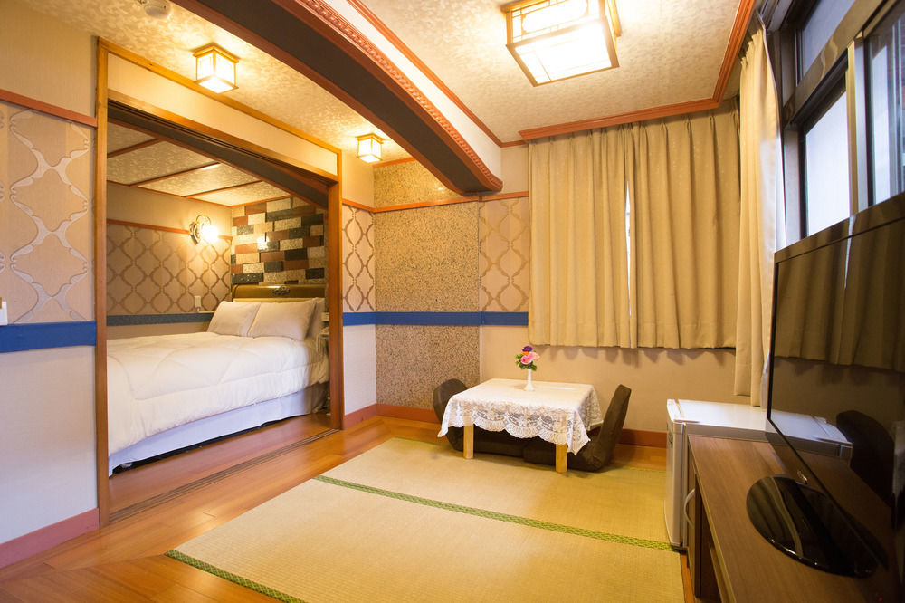 Phoenix Pavilion Hot Spring Hotel Taipei Esterno foto
